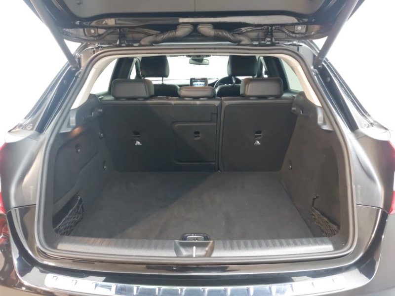 Used Mercedes-Benz GLA 2017 for sale - 77209063: Photo 8