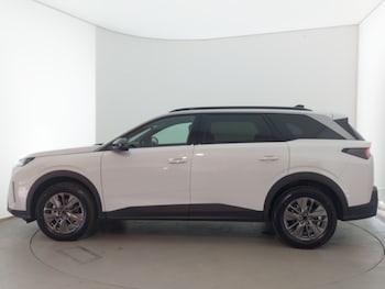 Used Peugeot 5008 2025 for sale - 76596676: Photo