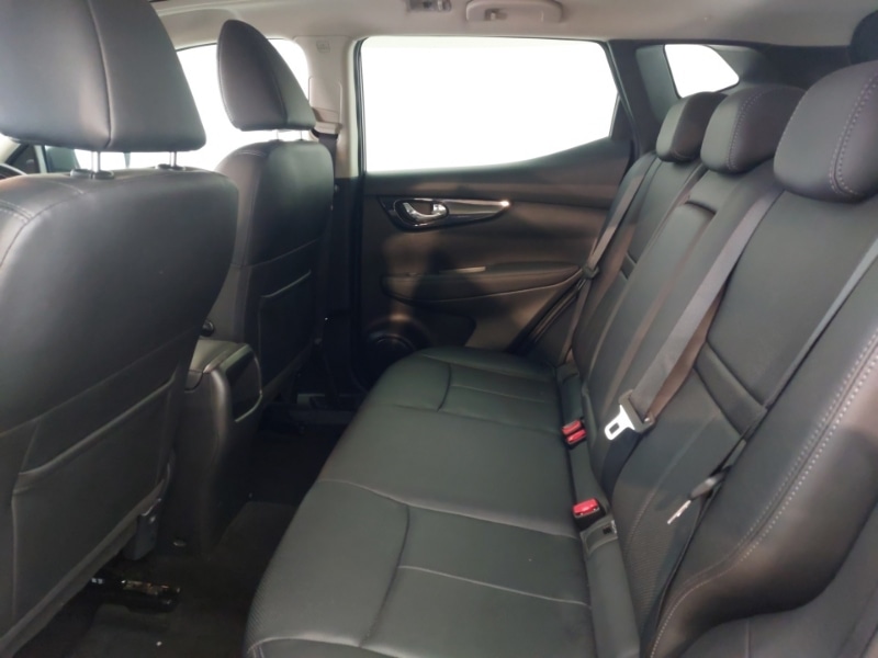 Used Nissan Qashqai 2017 for sale - 77043795: Photo 6