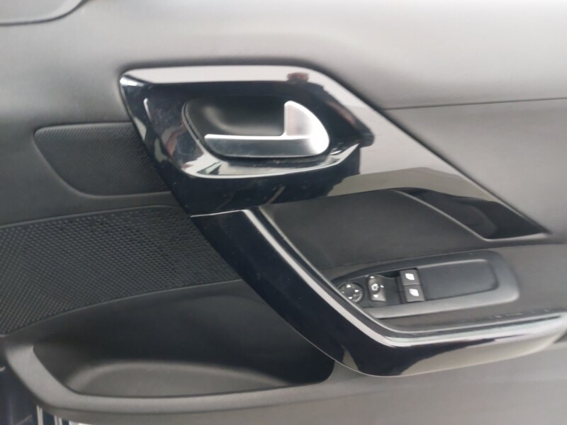 Used Peugeot 208 2019 for sale - 78099206: Photo 16