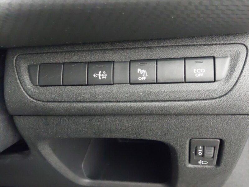 Used Peugeot 208 2019 for sale - 78099206: Photo 17