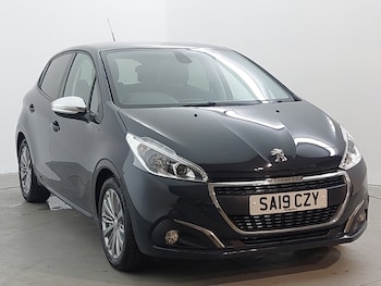 Used Peugeot 208 2019 for sale - 78099206: Photo