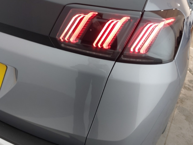 Used Peugeot 3008 2023 for sale - 76713525: Photo 14