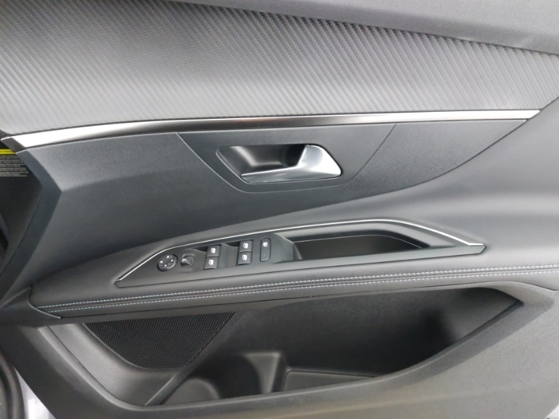 Used Peugeot 3008 2023 for sale - 76713525: Photo 16