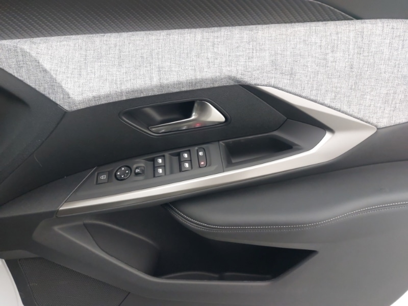 Used Peugeot 5008 2025 for sale - 76437696: Photo 16