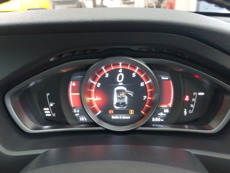 Used Volvo V40 2019 for sale - 76636590: Photo 17