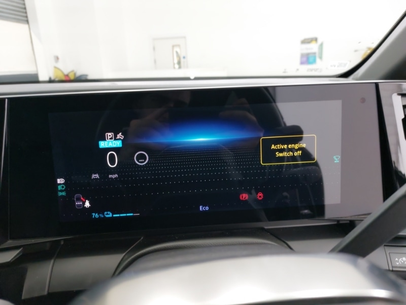 Used Renault Megane E Tech 2023 for sale - 76515203: Photo 17