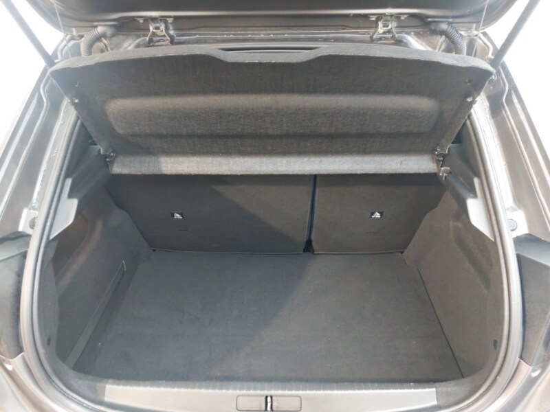 Used Peugeot 208 2020 for sale - 77183410: Photo 8