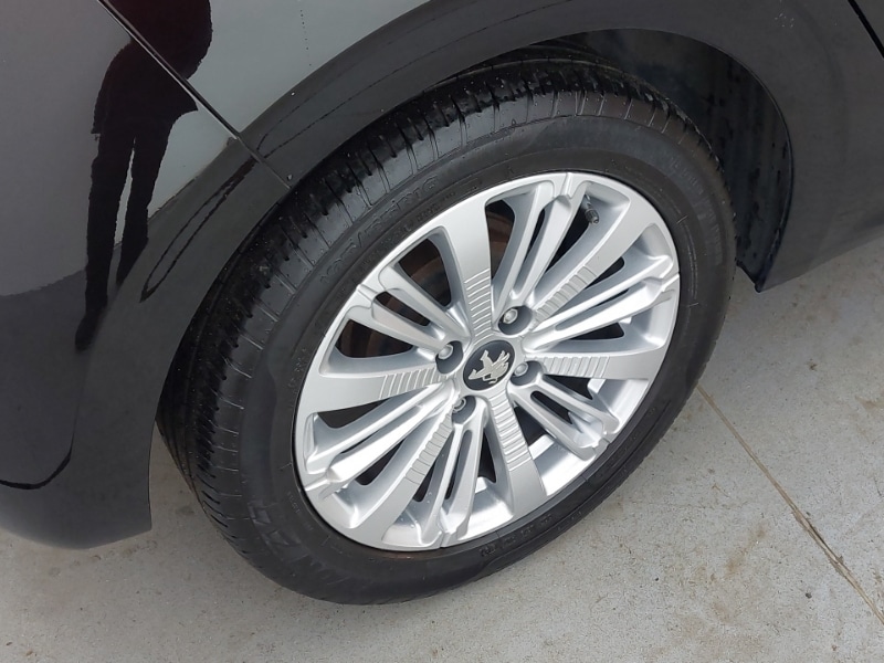 Used Peugeot 208 2019 for sale - 76741774: Photo 13