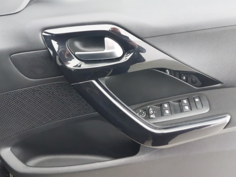 Used Peugeot 208 2019 for sale - 76741774: Photo 16