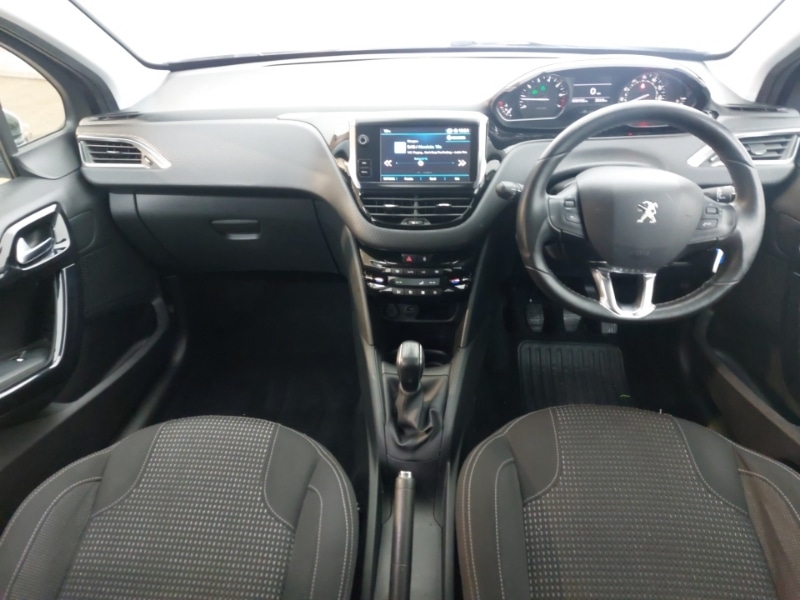 Used Peugeot 208 2019 for sale - 76741774: Photo 2