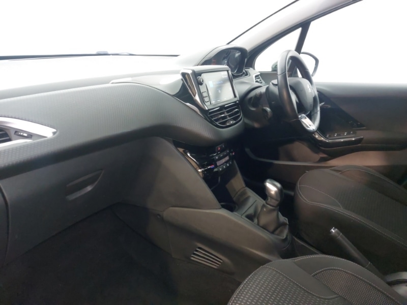 Used Peugeot 208 2019 for sale - 76741774: Photo 5