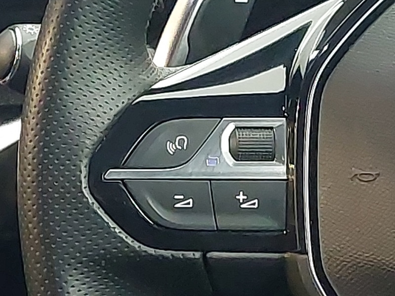 Used Peugeot 3008 2020 for sale - 77405172: Photo 10