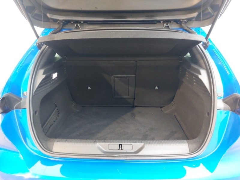 Used Peugeot 308 2022 for sale - 77202115: Photo 8