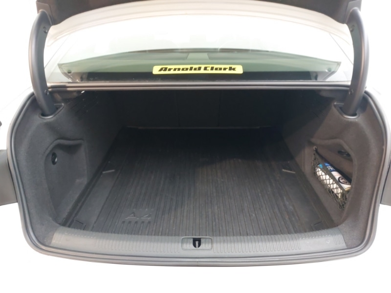 Used Audi A4 2019 for sale - 76947301: Photo 8