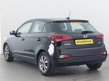 Used Hyundai i20 2019 for sale - 75576420: Photo