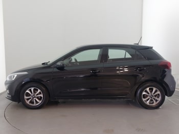 Used Hyundai i20 2019 for sale - 75576420: Photo