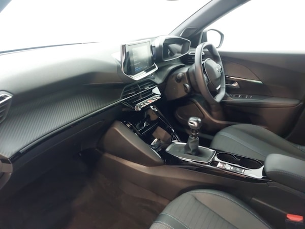 Used Peugeot 2008 2023 for sale - 76343588: Photo 5