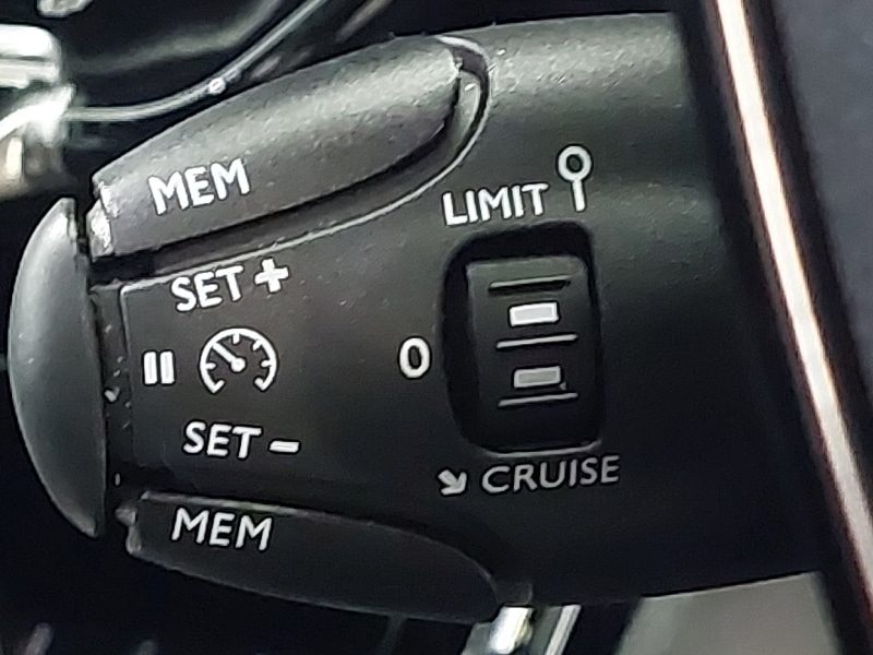 Used Peugeot 208 2023 for sale - 77874086: Photo 18