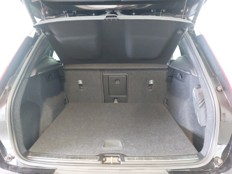 Used Volvo XC40 2022 for sale - 76596675: Photo 8