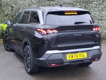 Used Peugeot 5008 2024 for sale - 76959219: Photo