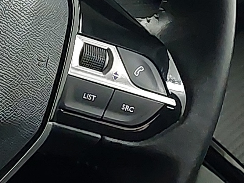 Used Peugeot 2008 2020 for sale - 77771701: Photo 11