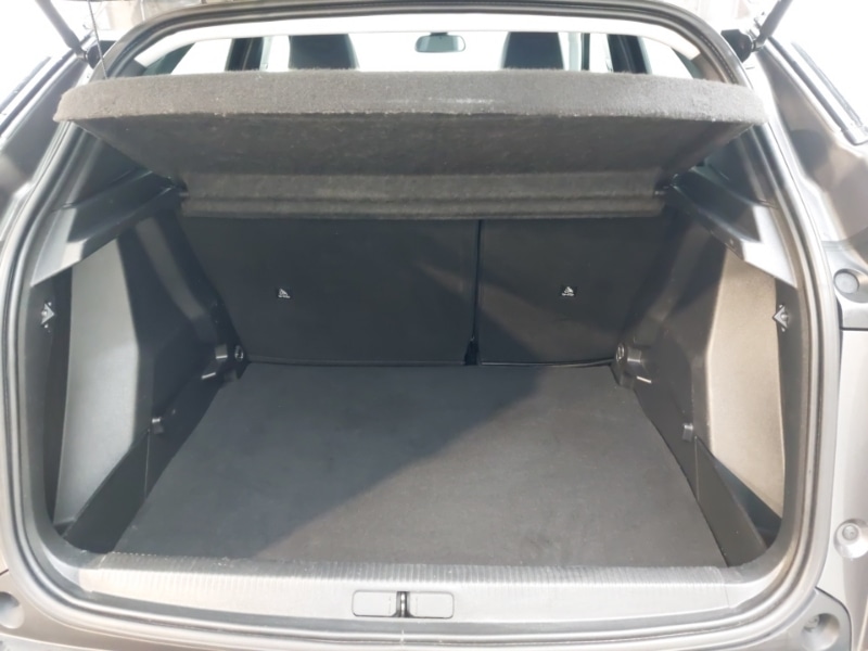 Used Peugeot 2008 2020 for sale - 77771701: Photo 8