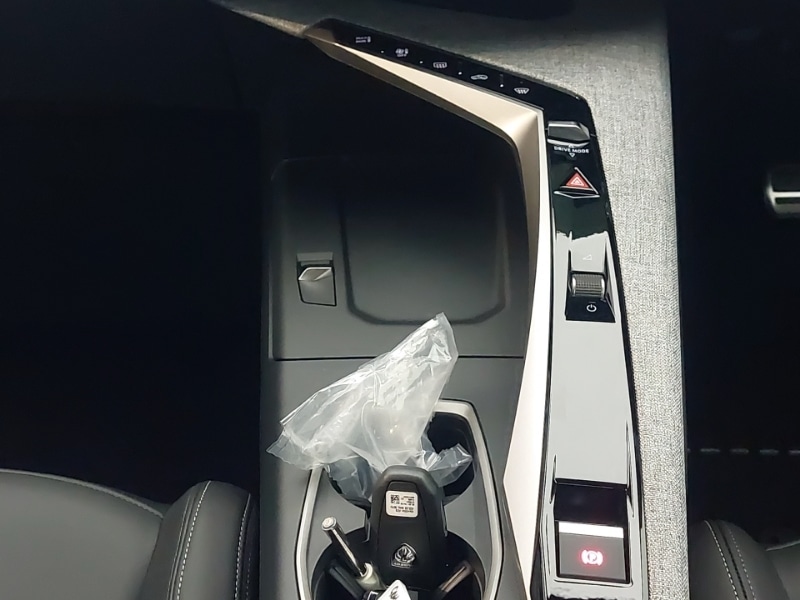 Used Peugeot 3008 2025 for sale - 76893670: Photo 11