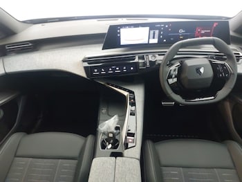 Used Peugeot 3008 2025 for sale - 76893670: Photo