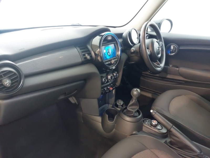 Used MINI Hatch 2019 for sale - 77716697: Photo 5