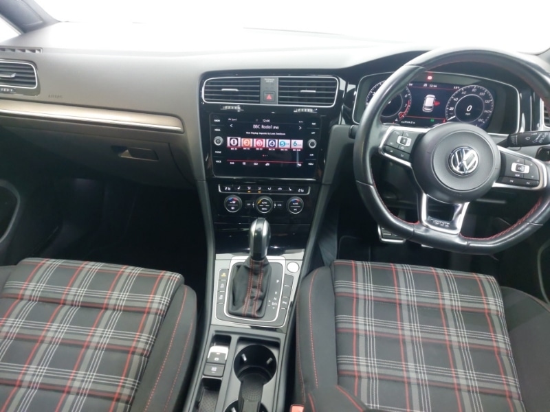 Used Volkswagen Golf 2020 for sale - 77448241: Photo 2