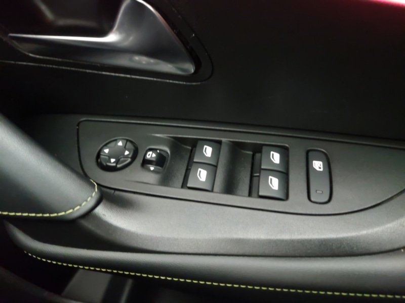 Used Peugeot 2008 2022 for sale - 76987412: Photo 18