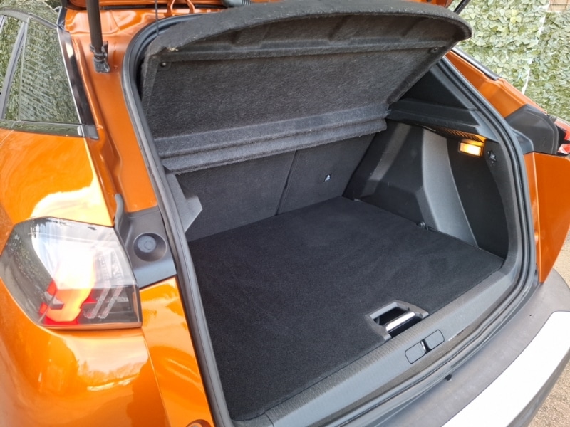 Used Peugeot 2008 2021 for sale - 78159221: Photo 8