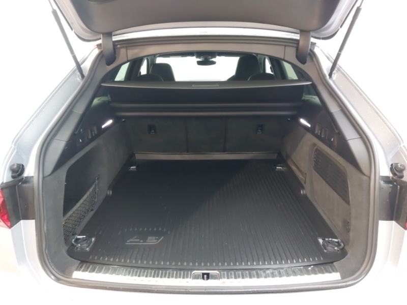 Used Audi RS6 2021 for sale - 76771510: Photo 8