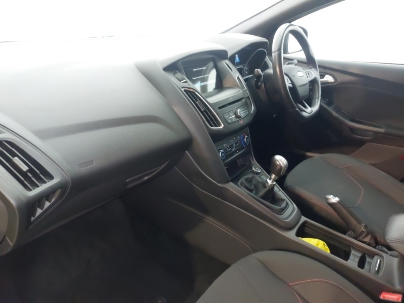 Used Ford Focus 2018 for sale - 77338580: Photo 5