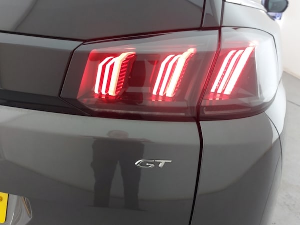 Used Peugeot 5008 2022 for sale - 76325439: Photo 14