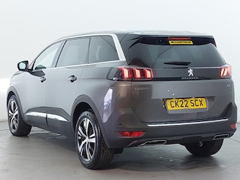 Used Peugeot 5008 2022 for sale - 76325439: Photo 3