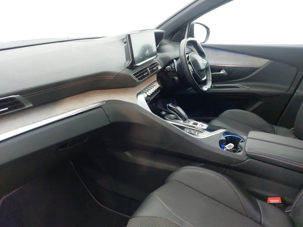 Used Peugeot 5008 2022 for sale - 76325439: Photo 5