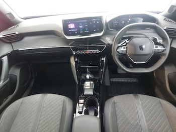 Used Peugeot 2008 2025 for sale - 79139456: Photo