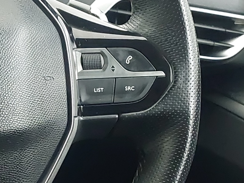 Used Peugeot 5008 2018 for sale - 77669603: Photo 11