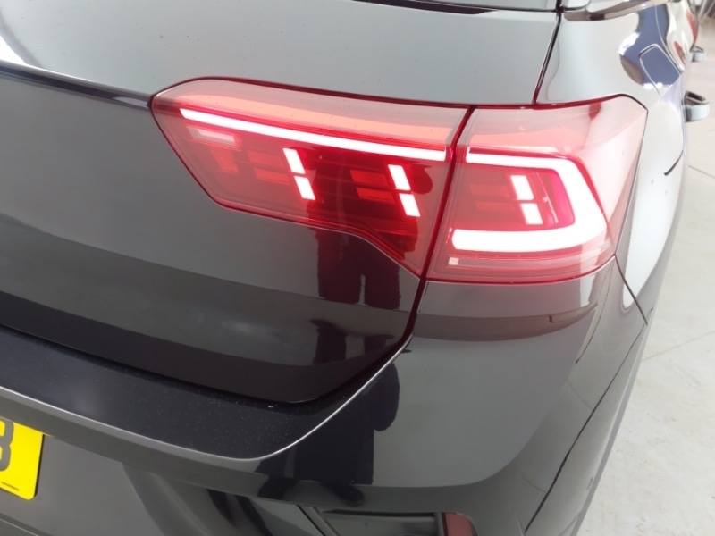 Used Volkswagen T-Roc 2025 for sale - 77299656: Photo 14