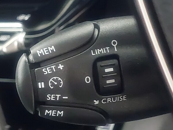 Used Peugeot 2008 2025 for sale - 75192610: Photo 19