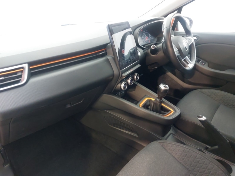 Used Renault Clio 2020 for sale - 77491510: Photo 5