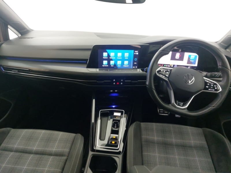 Used Volkswagen Golf 2024 for sale - 78041339: Photo 2