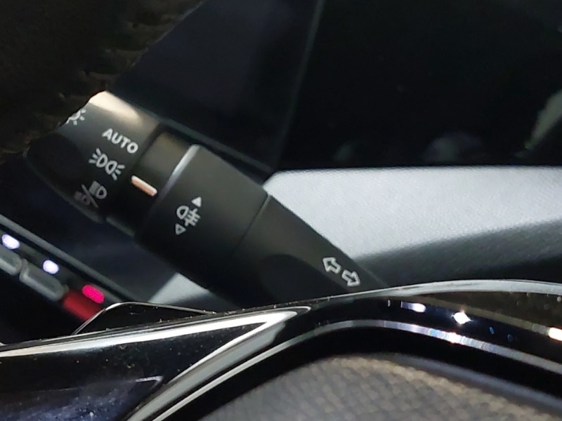 Used Peugeot 308 2022 for sale - 76567346: Photo 15