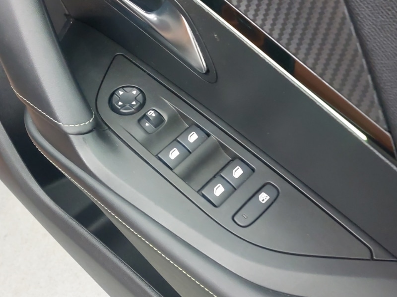 Used Peugeot 2008 2022 for sale - 78033486: Photo 13