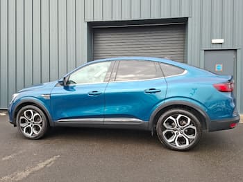Used Renault Arkana 2023 for sale - 79737029: Photo