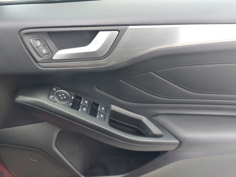 Used Ford Focus 2018 for sale - 77141068: Photo 15