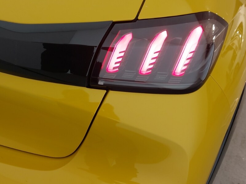 Used Peugeot 208 2022 for sale - 78178842: Photo 14