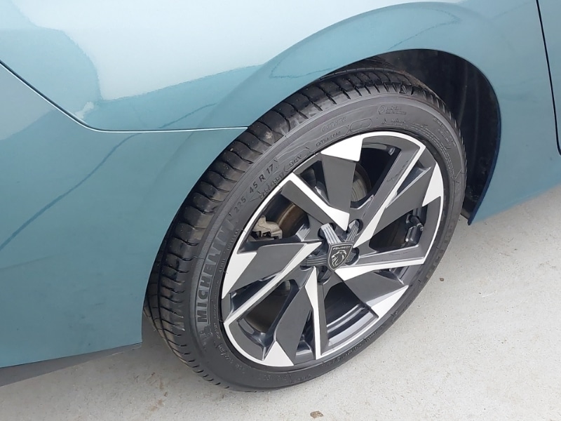 Used Peugeot 308 2022 for sale - 77047059: Photo 13